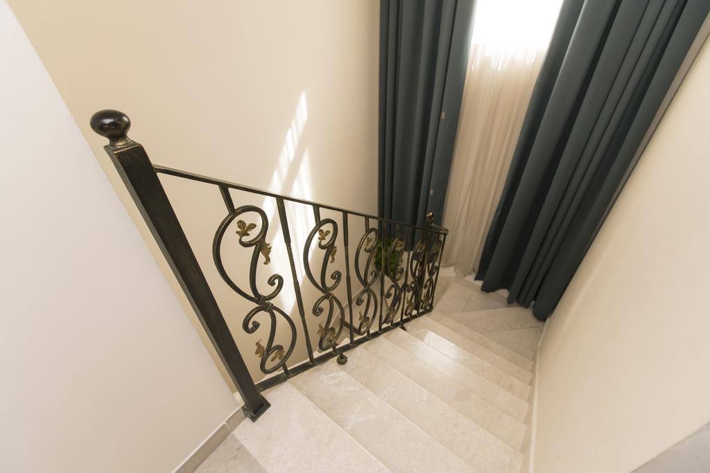 Marmara Hotel Apartments Дубай Екстер'єр фото