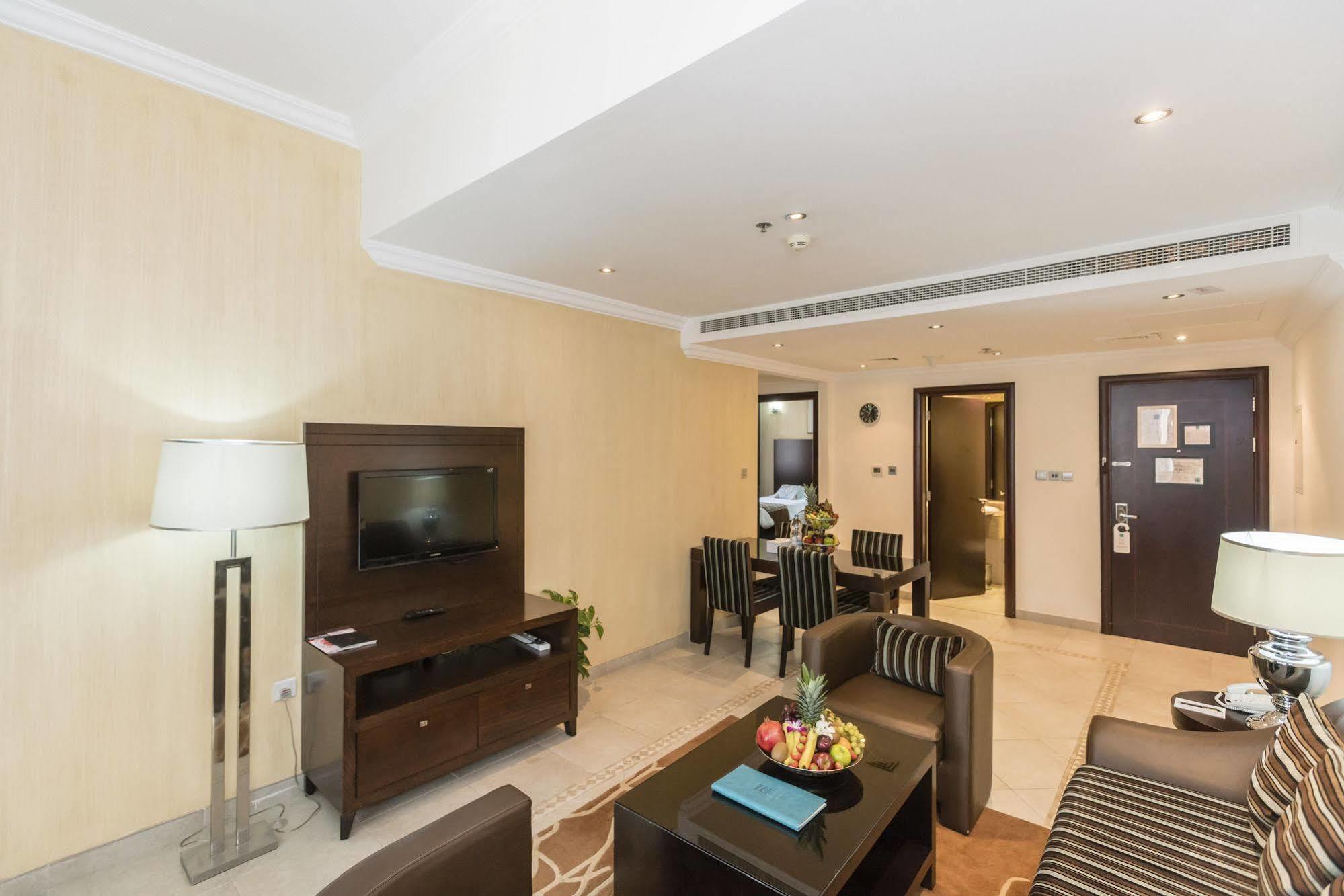 Marmara Hotel Apartments Дубай Екстер'єр фото